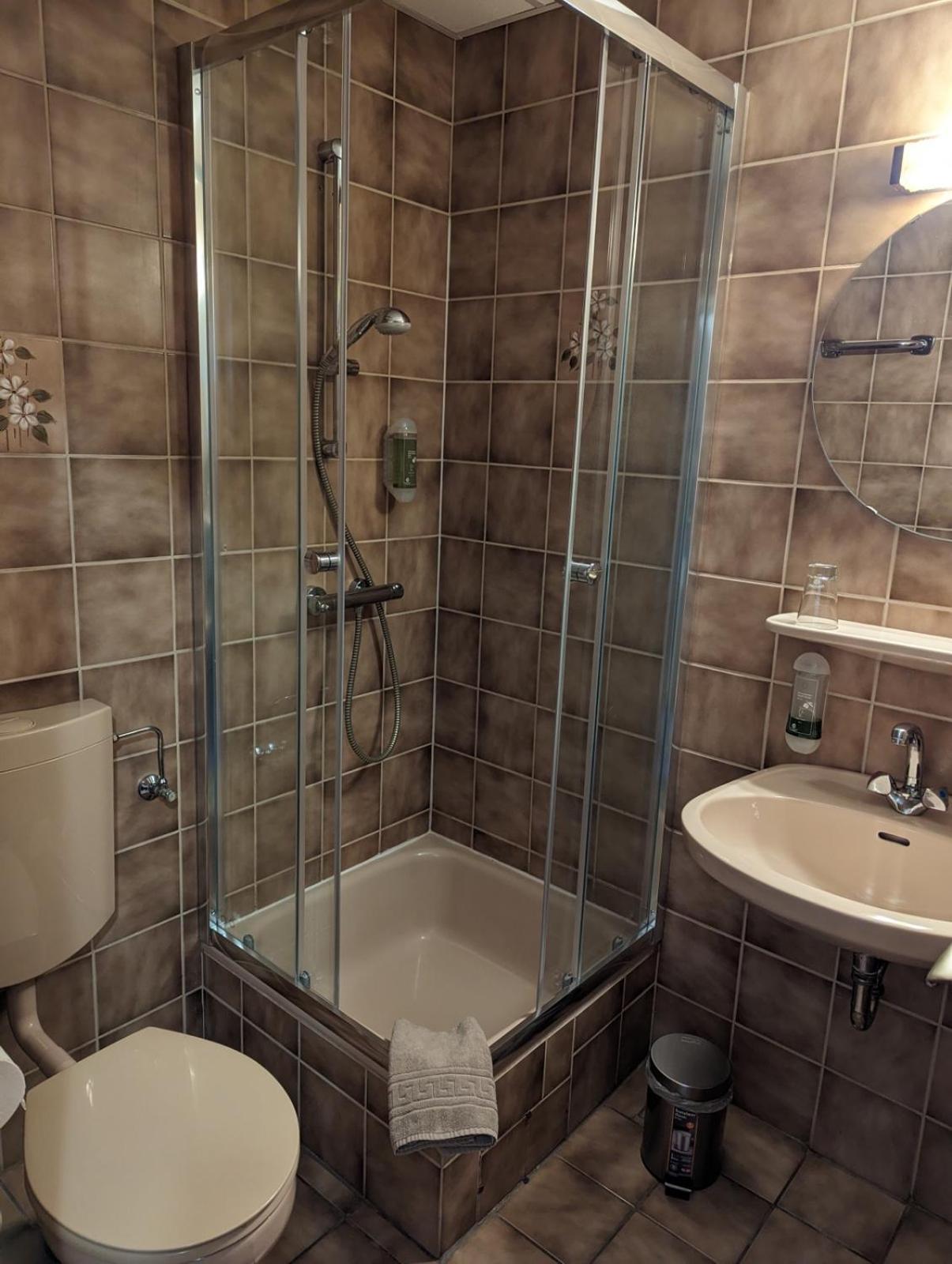Hotel-Restaurant Hubertus Brome Екстер'єр фото
