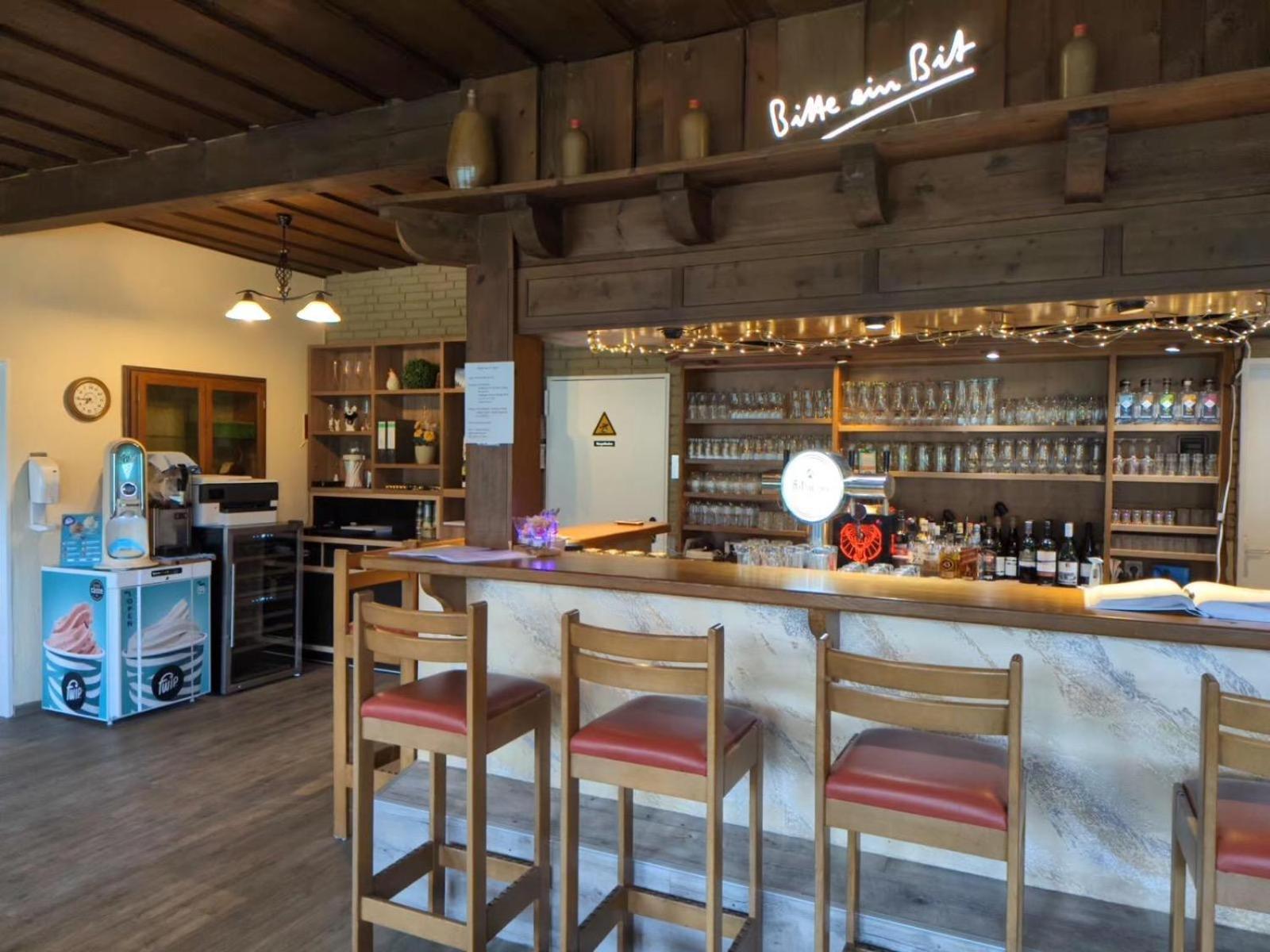 Hotel-Restaurant Hubertus Brome Екстер'єр фото